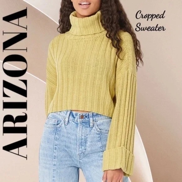 Arizona Jean Company Yellow Cropped Sweater - Picture 1 of 9